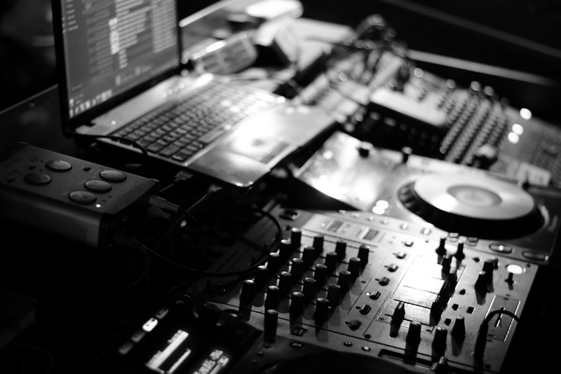 Bar 35 on Saturday Night